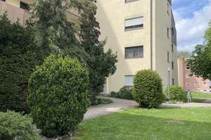 Lichtdurchflutete 1,5-Zimmer-Wohnung in Bayreuth – Königsbergstraße 21, 95448 Industriegebiet, Bayreuth – Vorschaubild 2
