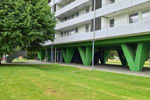 Solide Kapitalanlage – Vermietete 3-Zi-Whg im 13. OG mit Südostbalkon, Garage & herrlichem Ausblick – 71067 Sindelfingen – Vorschaubild 1
