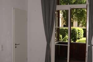 Ruhige 1-Raum-Hochparterre-Wohnung mit Balkon und Einbauküche in Leipzig – Die vollständige Adresse der Immobilie erhältst du vom Anbieter., 4109 Zentrum-West, Leipzig – Vorschaubild 4