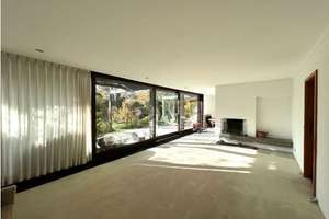 Exklusive Maisonettewohnung im Bauhausstil in Wellingsbüttel - mit Garten und Garage  