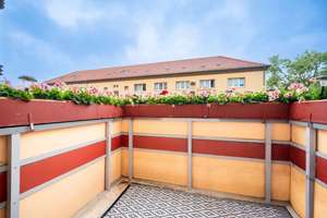 ⭐️ Zukunftsfähige Kapitalanlage in ruhiger Lage – Charmante 3 Zi-Whg mit Balkon & EBK – Die vollständige Adresse der Immobilie erhältst du vom Anbieter., 12249 Lankwitz, Berlin – Vorschaubild 3