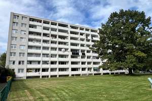 Gut vermietete 3 - 4-Zimmer-Wohnung mit 3 Balkonen in einem gepflegten Mehrparteienhaus zu verkaufen – Dieselstraße 18, 47803 Benrad-Nord, Krefeld – Vorschaubild 4
