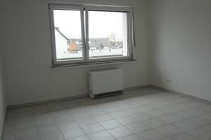 *Helle, großzügige 3,5-Zi.-Whg., Adelkampstraße, E-Frohnhausen!* – Adelkampstrasse 97, 45147 Frohnhausen, Essen – Vorschaubild 10