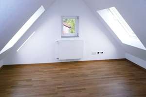 3,5 Zimmer Maisonette Mietwohnung mit WohnWohlfühl Charakter in 70499 Stuttgart – Die vollständige Adresse der Immobilie erhältst du vom Anbieter., 70499 Weilimdorf (Ortsteil), Stuttgart – Vorschaubild 9