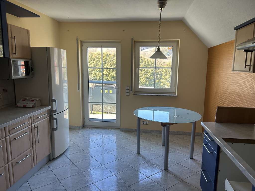 Immobilie in Wasungen - Renovierte 4-Zimmer Wohnung mit Balkon in Wasungen - Bild 4