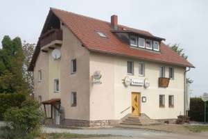Wohnhaus mit zwei Wohnungen und Platz für Hobby oder Gewerbe – Die vollständige Adresse der Immobilie erhältst du vom Anbieter., 2708 Löbau – Vorschaubild 8
