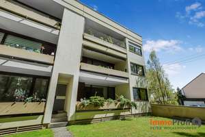 * Jetzt zugreifen * 4-ZKB Wohnung mit Loggia und TG-Stellplatz in ruhiger Lage naturnah der Wertach – Die vollständige Adresse der Immobilie erhältst du vom Anbieter., 86199 Göggingen-Süd, Augsburg – Vorschaubild 1