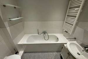 Verfügbar ab 01.10.: 2-Zimmer-Wohnung mit offener Küche, zwei Balkonen und TG-Platz in Uhlenhorst! – Die vollständige Adresse der Immobilie erhältst du vom Anbieter., 22085 Uhlenhorst, Hamburg – Vorschaubild 7