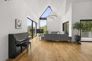 Architektur trifft Natur – Exklusive Designvilla auf rund 9.000 m² Grundstück – Die vollständige Adresse der Immobilie erhältst du vom Anbieter., 73547 Lorch – Vorschaubild 5
