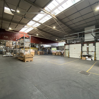 Rothenburgsort, ca. 565 m² große Lager-/Produktionshalle auf Rampenniveau