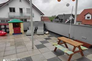 Helle 3,5-Zimmer-Wohnung, EBK, Kamin, Terrasse, Garten, Garage, Stellplatz uvm – 88483 Burgrieden – Vorschaubild 13