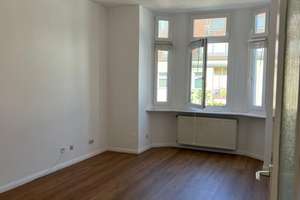 2 Zimmer Wohnung in Bilk mit großer Terrasse