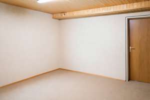 Sonniger Hang-Bungalow 147 m², 5 Zimmer, Südhang & großer Garten – Nürnberg-Holzheim – Die vollständige Adresse der Immobilie erhältst du vom Anbieter., 90453 Krottenbach, Mühlhof, Nürnberg – Vorschaubild 56