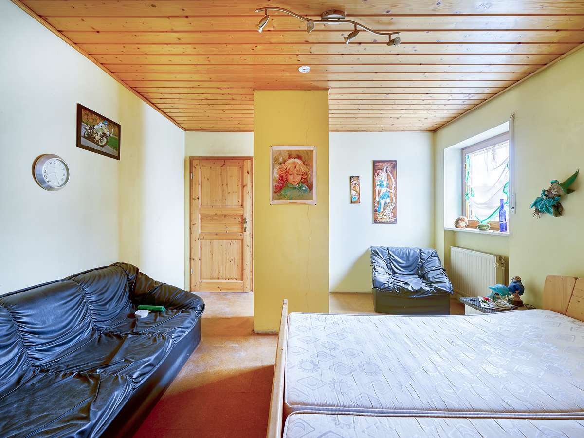 Immobilie in Marxzell - Familienfreundlich & ruhig: Einfamilienhaus mit Einliegerwohnung, Garten, Terrasse und Balkon - Bild 8