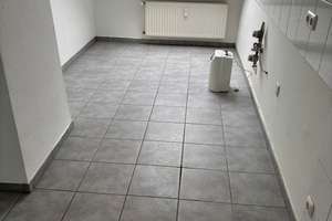 Gepflegte 3-Zimmer-Wohnung im 3.OG in Hardterbroich-Pesch – Reyerhütter Straße 130a, 41065 Hardterbroich-Pesch, Mönchengladbach – Vorschaubild 2