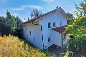 *** GEPFLEGTE DHH mit GARTEN - in einer ruhiger Sackgasse gelegen*** – Freyung-Grafenau (Kreis) – Vorschaubild 2