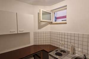 Helle 2-Zimmer Wohnung mit Südterrasse und Stellplatz – Die vollständige Adresse der Immobilie erhältst du vom Anbieter., 93053 Kasernenviertel, Regensburg – Vorschaubild 2