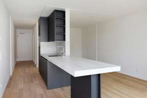 Ideal für Singles: Apartment mit Einbauküche, Südbalkon, TG-Stellplatz + Sharing Spaces – Josef-Felder-Str. 15, 81241 Am Westbad, München – Vorschaubild 1