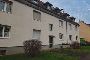 Kleine Wohnung, große Lage – 1,5 Zimmer, vermietet in Hangelar – Kölnstraße 212, 53757 Sankt Augustin – Vorschaubild 1