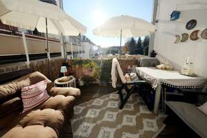 Altbauwohnung mit Balkon und zwei Bädern, Essen-Holsterhausen nahe Rüttenscheid