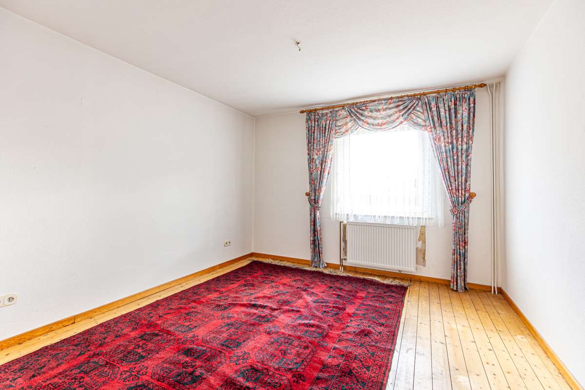 Immobilie in Nordstemmen - Zwei- bis Dreifamilienhaus mit großem Garten in Burgstemmen - Bild 10