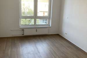 schöne 3-Zimmer-Wohnung mit Balkon  in Düsseldorf – Die vollständige Adresse der Immobilie erhältst du vom Anbieter., 40549 Lörick, Düsseldorf – Vorschaubild 8