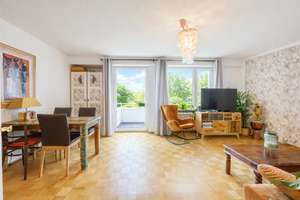 Helle 2-Zimmer-Wohnung mit Loggia & Balkon in Giesing