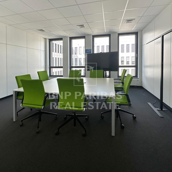 BNPP RE - Lichtdurchflutete und moderne Büroflächen im OfficePark Rheinlanddamm
