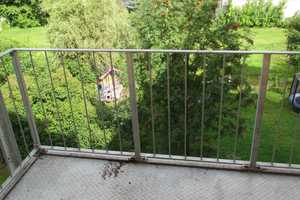 ***3--Raumwohnung, in ruhiger Lage, mit Balkon*** – Fichtestraße 47, 9126 Chemnitz – Vorschaubild 16