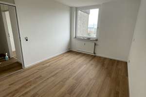 Erstbezug nach Sanierung  herrliche 2-Zimmer-Wohnung mit Weitblick