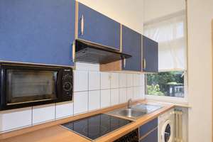 Möblierte 2 Zimmer Wohnung in Bornheim mit Balkon & Gartenmitbenutzung – 60389 Bornheim, Frankfurt am Main – Vorschaubild 4