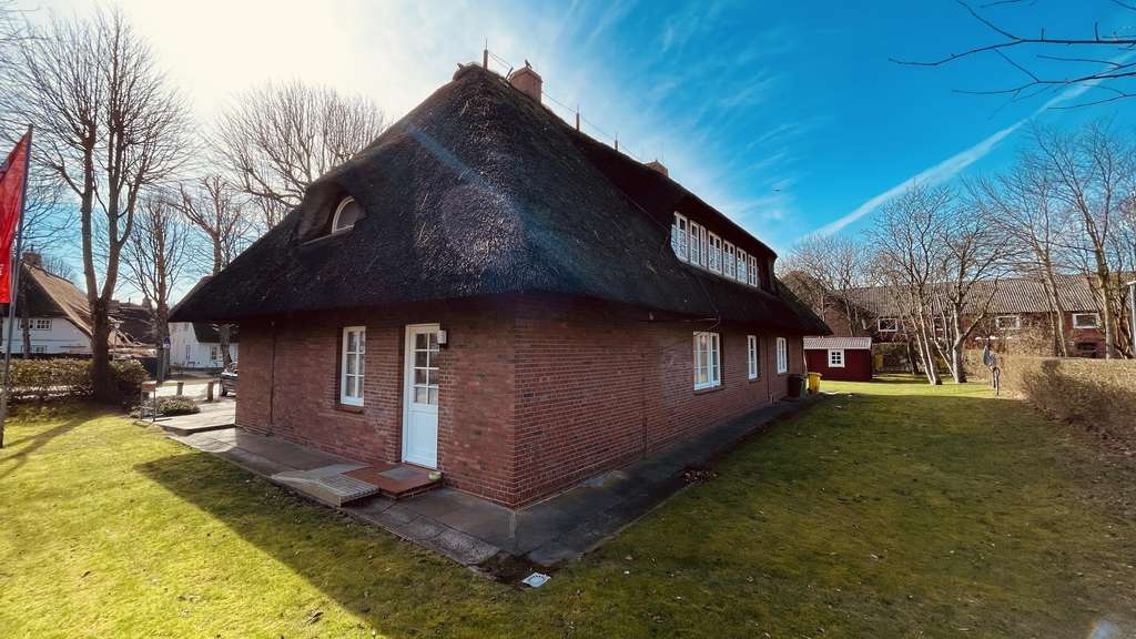 Immobilie in Nieblum - Renditeobjekt im Herzen von Nieblum! Wohn- und Geschäftshaus mit Gewerbeeinheit und 3 Wohnungen! - Bild 4