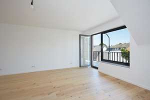Lichtdurchflutetes Maisonette-Feeling mit Echtholzparkett und großem Balkon – Die vollständige Adresse der Immobilie erhältst du vom Anbieter., 40593 Urdenbach, Düsseldorf – Vorschaubild 15