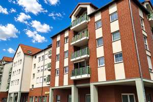 Magdeburg - Neue Neustadt - interessante 2-Wohnung mit Balkon & Stellplatz in gepflegter Wohnanlage