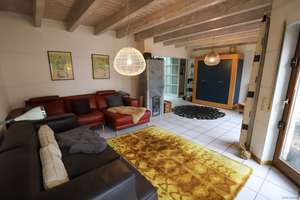 **VISTA Immobilien** Besonderes Wohnerlebnis: Offene Galerie, Kamin & sonniger Garten – Die vollständige Adresse der Immobilie erhältst du vom Anbieter., 64289 Kranichstein, Darmstadt – Vorschaubild 5
