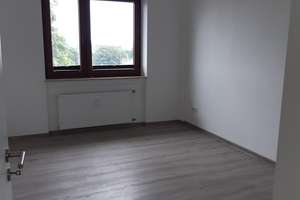 gut geschnittene 3 Raumwohnung mit Balkon – Franziskaner Straße 63, 45139 Südostviertel, Essen – Vorschaubild 9