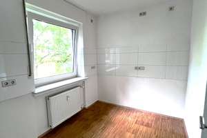 Glücksgriff in bester Lage, ETW mit 2 Loggien und TG Stellplatz   – Dahmsfeldstraße 82, 44229 Rombergpark-Lücklemberg, Dortmund – Vorschaubild 3