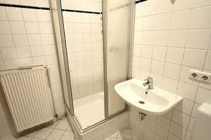 Unrenovierte 1 Zimmer Wohnung im Prenzlauer Berg - frei ab sofort – Die vollständige Adresse der Immobilie erhältst du vom Anbieter., 10437 Prenzlauer Berg, Berlin – Vorschaubild 7