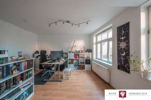 Kapitalanleger aufgepasst!
Vermietete Wohnung in einem kernsanierten MFH mitten in Untertürkheim – Die vollständige Adresse der Immobilie erhältst du vom Anbieter., 70327 Untertürkheim (Ortsteil), Stuttgart – Vorschaubild 18
