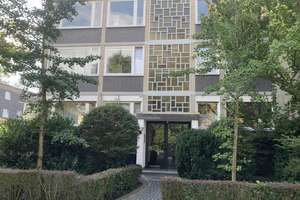 Exklusive, vollständig renovierte 1-Zimmer-Wohnung mit Einbauküche in Düsseldorf – Die vollständige Adresse der Immobilie erhältst du vom Anbieter., 40470 Mörsenbroich, Düsseldorf – Vorschaubild 1