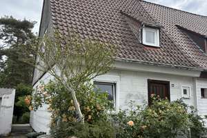 Doppelhaushälfte im Grünen