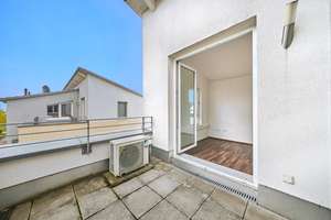 PET FRIENDLY 2011 DUPLEX HOUSE! 
approx. 165 m², 4.5-Room, 3.5-Bed, 2.25-Bath, Garage and Parking – Die vollständige Adresse der Immobilie erhältst du vom Anbieter., 65205 Erbenheim, Wiesbaden – Vorschaubild 20