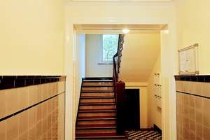 Lichtdurchflutete 2,5 Zimmer Wohnung courtagefrei in Winterhude