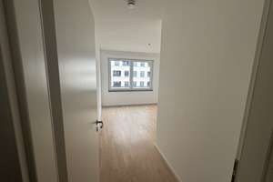 4-Zimmerwohnung mit Süd/Südwest Ausrichtung im 3.OG in Regensburg inkl. Einbauküche! – Johanna-Dachs-Str. 8, 93055 Ostenviertel, Regensburg – Vorschaubild 8
