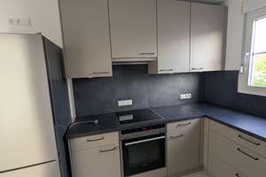 Attraktive, frisch sanierte 2-Zimmer-Dachgeschosswohnung mit Balkon, Garage und Einbauküche – Seligenstäder Str. 21, 63322 Rödermark – Vorschaubild 6