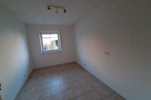 Zweifamilienhaus zu verkaufen – Perfekt für Eigennutzer & Investoren – Die vollständige Adresse der Immobilie erhältst du vom Anbieter., 94034 Patriching, Passau – Vorschaubild 23
