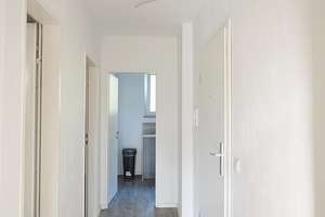 Ein Traum in KR-Uerdingen: sanierte 2-Zimmer-Wohnung mit großem West Balkon, EBK u. Garage – Bergstr. 62, 47829 Uerdingen, Krefeld – Vorschaubild 15