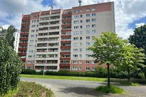 Großzügige Familienwohnung in Berlin-Marzahn! – Die vollständige Adresse der Immobilie erhältst du vom Anbieter., 12681 Charlottenburg, Berlin – Vorschaubild 3