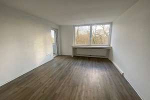 Kray/Isinger Feld: Gut geschnittene 2-Zi.-Wohnung mit Sonnenbalkon – Meistersingerstr. 70, 45307 Leithe, Essen – Vorschaubild 2