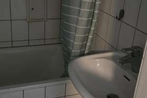 Wohnung mit Balkon in zentraler Lage von Düsseldorf – Worringer Str. 68, 40211 Stadtmitte, Düsseldorf – Vorschaubild 2